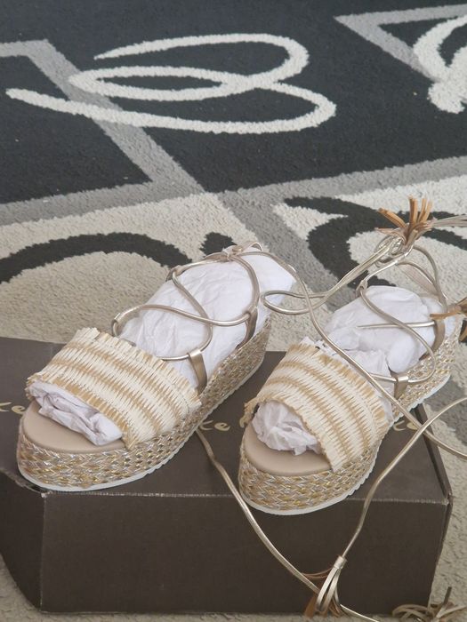 Sandale vara Manila Grace ...nr..40.italia