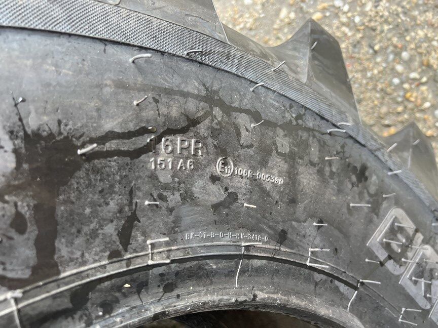 Anvelopa 15.5/80-24 BKT GRIP STAR 16PR TL