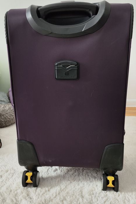 Чемодан, нейлоновый