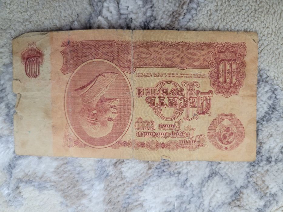Антиквариат продам