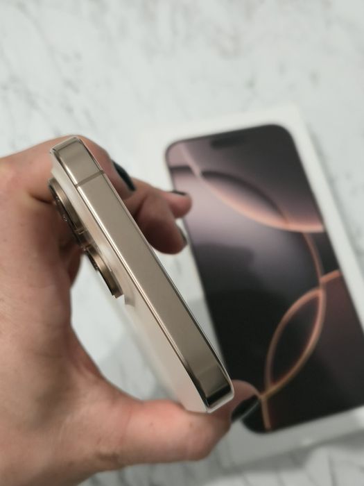 Vand/Schimb iPhone 16 Pro Max 256gb