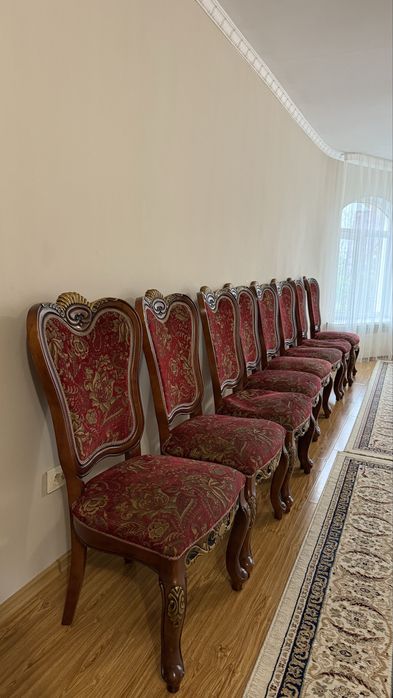 Стулья для гостинной