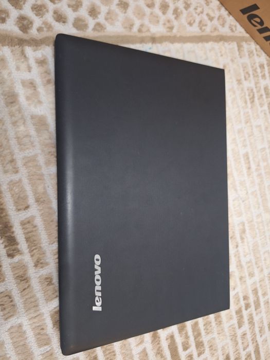 Ноутбук ленево отличном состоянии