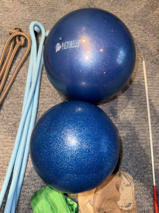 Предметы для гимнастики