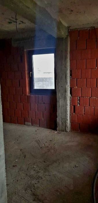 Casă la roșu de vânzare – Oradea, zona Episcopia