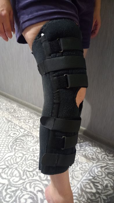 Бандаж для колена