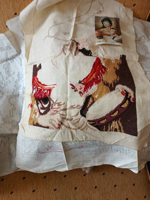 Голям гоблен ДОРИТА , малък Мадоната на Стефанова и Момичето с шапката