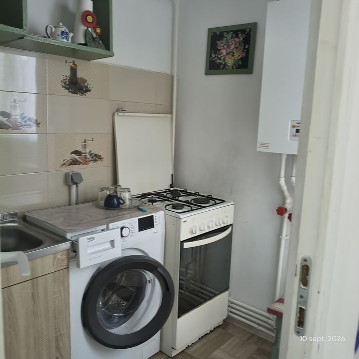 Închiriez garsonieră,zona Alexandru cel Bun — fotografia 3