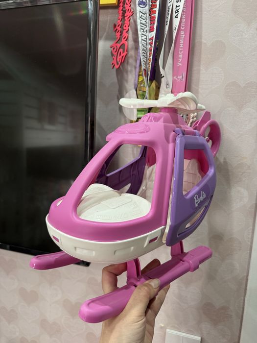Вертолет игрушкнчный  barbie