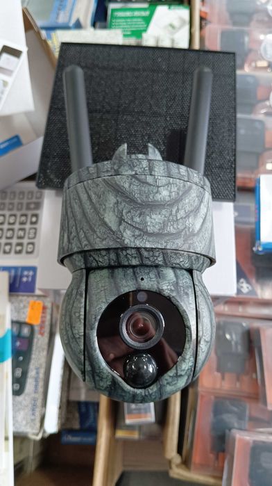 Соларна ловна въртяща камера 4G 9MP работи с СИМ SIM карта мобилни дан