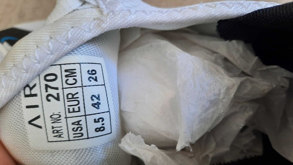 Продамам чисто нови маратонки Nike Air номер 8,5/42