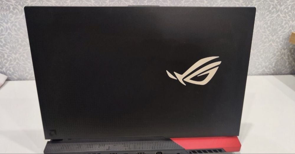 Asus rog Strix g15 g513 QY