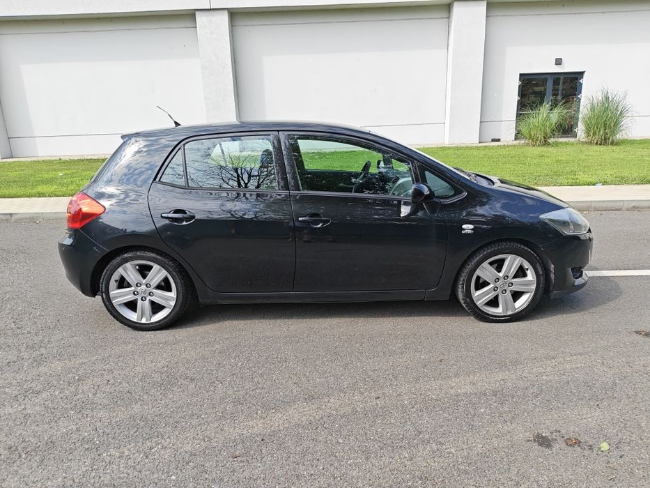 Toyota Auris Facelift  2.0 D Exclusive Stare Perfecta  Variante