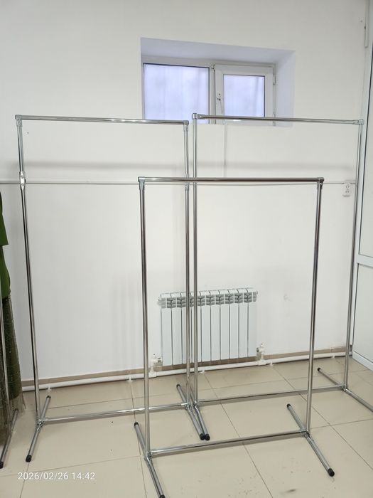 Стойка вешалка напольная