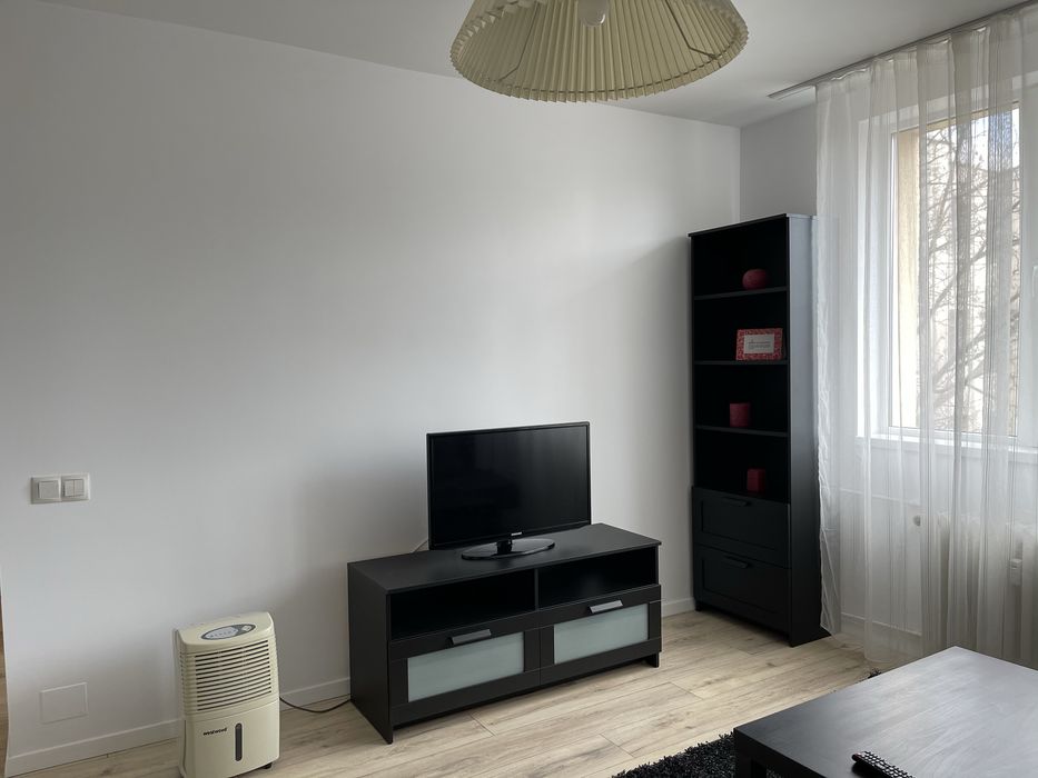 Chirie 2 camere Strada Pandurilor