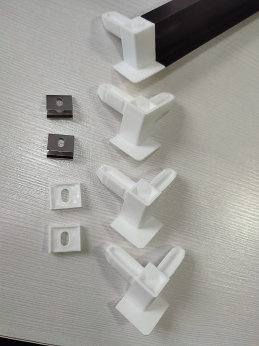 Комплектующие Крепления уголки для внутренних сеток