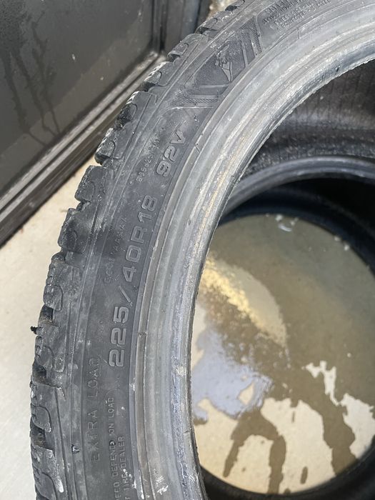 225/40R18.  Дот 19