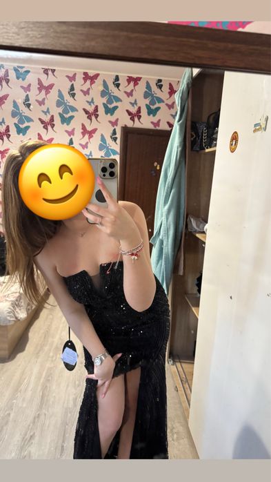 Абитуриентска рокля