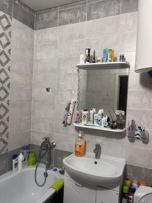 Продам 3 комнатную квартиру
