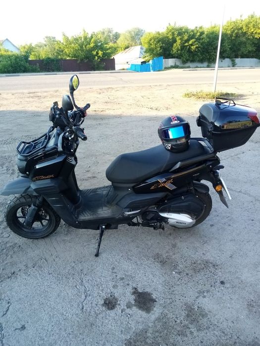 Продам скутер Танк