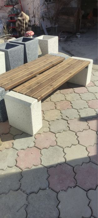 Скамейки вазоны урны мрамор