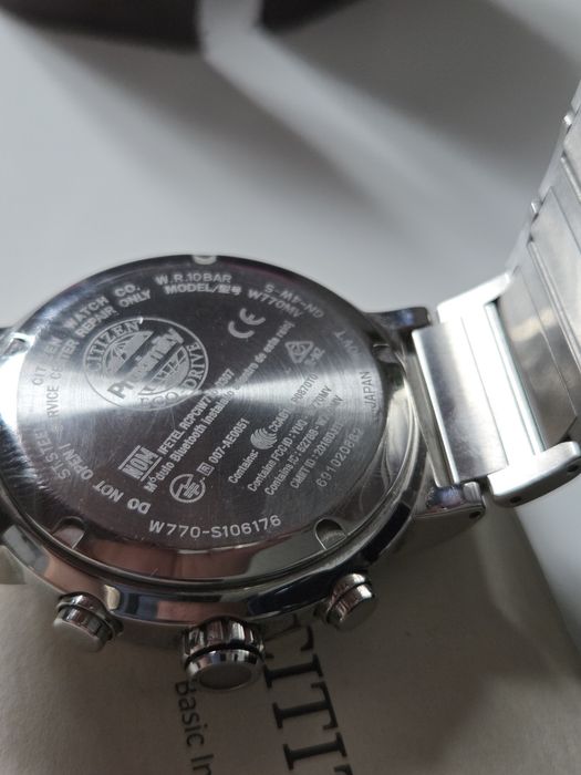 Citizen proximity eco drive, bluetooth BZ1000-54E
