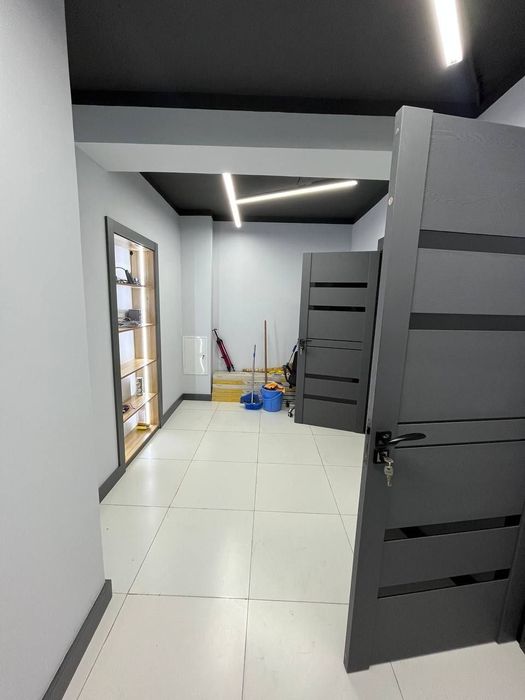 ЕвроОфис с мебелью и со всеми удобствами  на Ц 2 ( акай сити) 93 м2