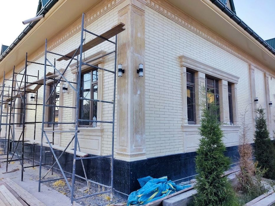 Travertin burchatka kafel oboy remont ishlari qilamiz