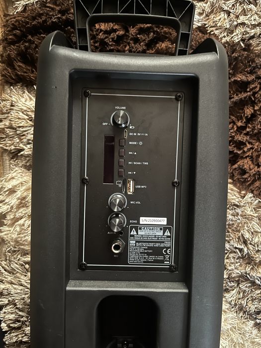 Vand boxa new one bluetooth/baterie