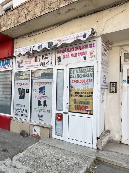 Spatiu comercial langa piata centrala