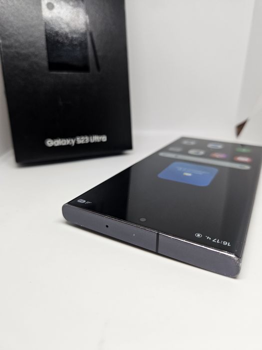 Samsung Galaxy S23 Ultra  5G  256Gb/8Ram Black + Кейсове