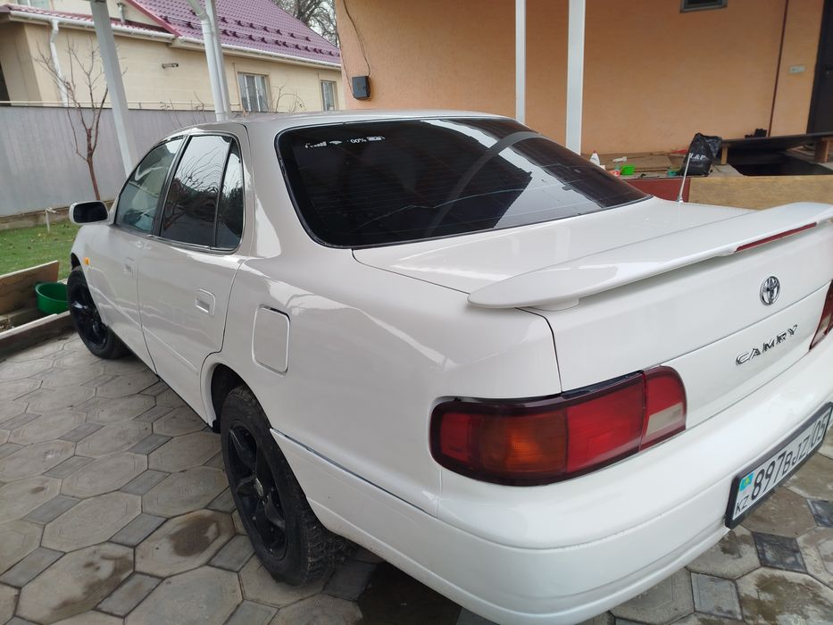 Продам камри 10 седан