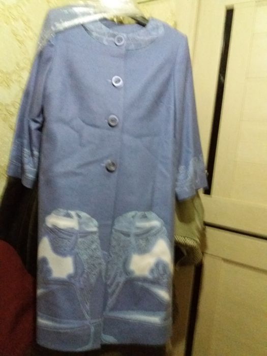 Продаю красивую куртку