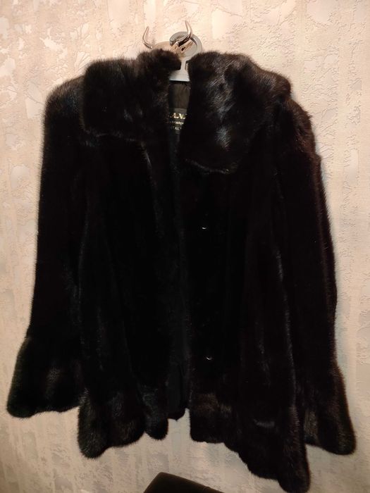 Шуба, жилет, пальто