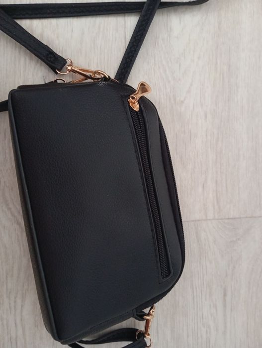 Продам сумочку .