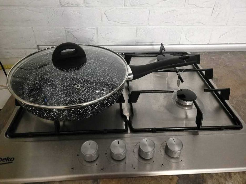 Промоция комплект тенджери + стъклени купи