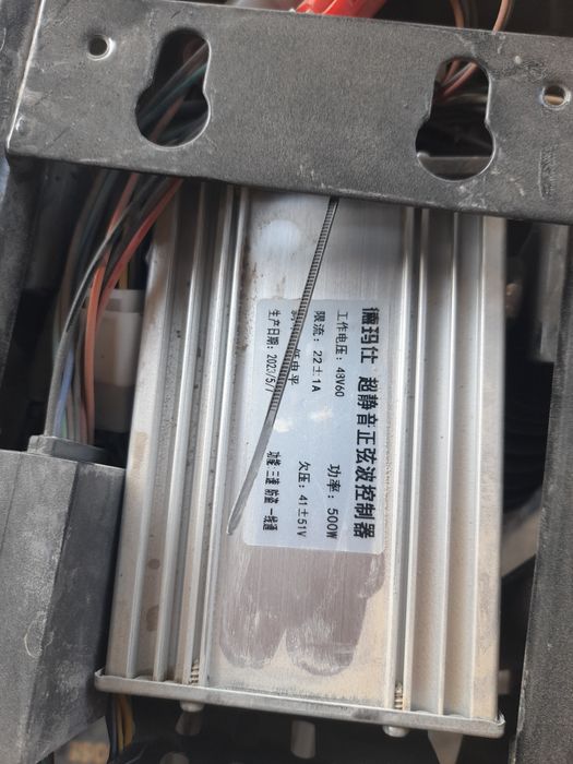 Bonvi scooter sotiladi