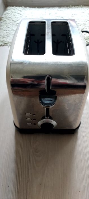 Prăjitor pentru pâine