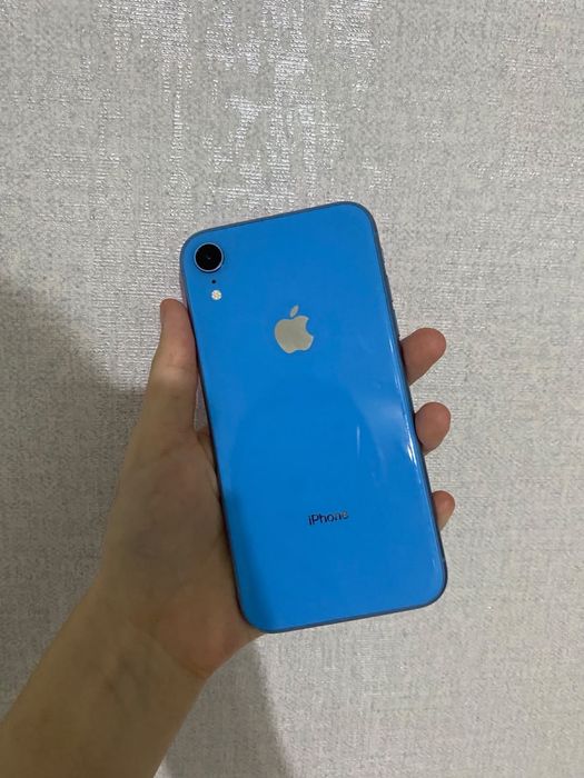 Продам iPhone Xr 64g
