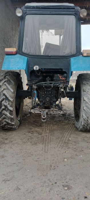 Traktor mtz holati yahshsi
