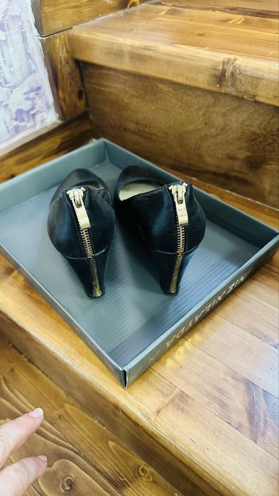 Женская обувь, разная, туфли, босоножки, брендовая