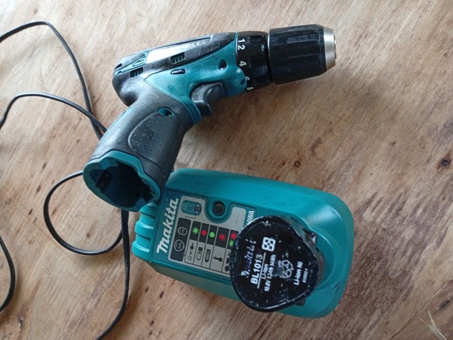 Filetată Makita 10,8 v