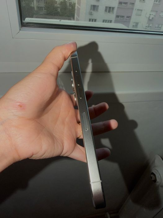 Iphone 15 PRO 128 GB 30% bat