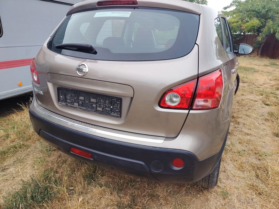 Nissan Qashqai бензин Автоматик на части!