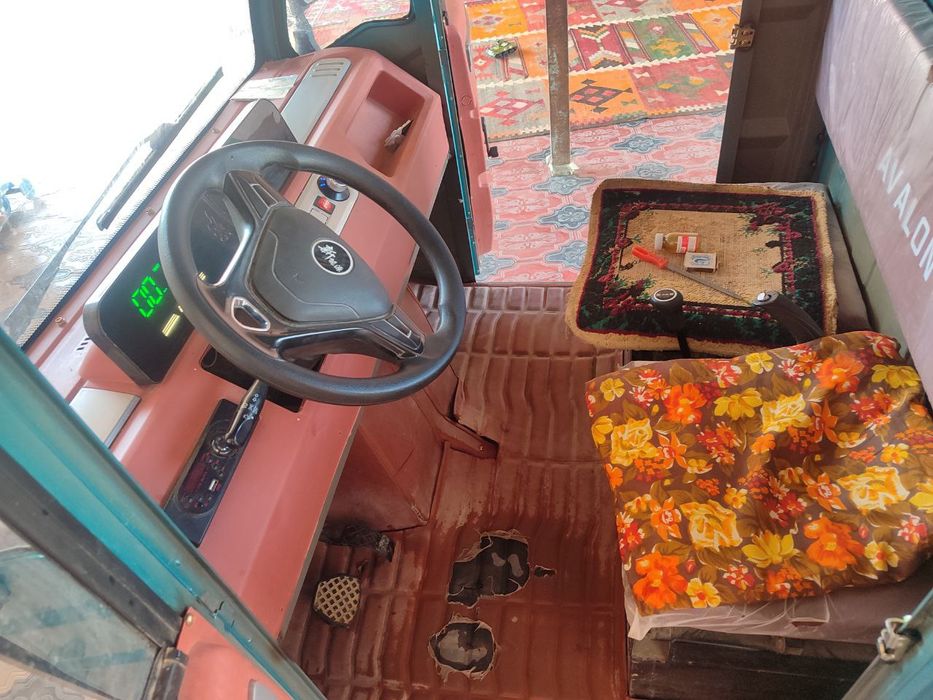 Електро муравей для груз