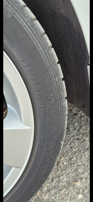 Джанти за bmw 17 цола с гуми Dunlop