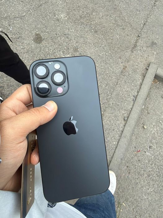 Продам Iphone 16 pro max 256 gb