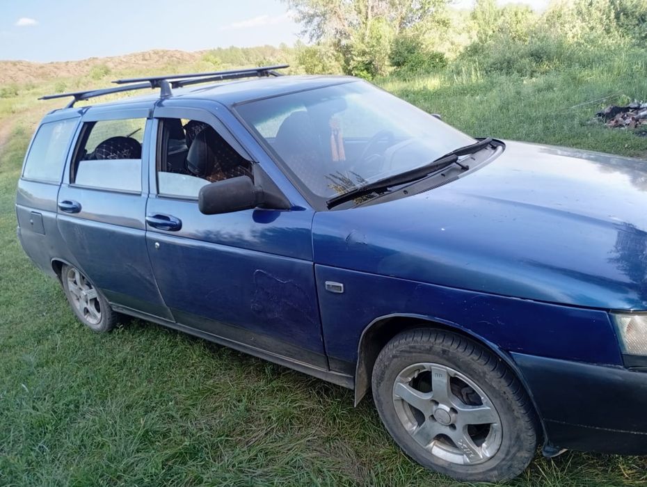 Продам машину Ваз 2111