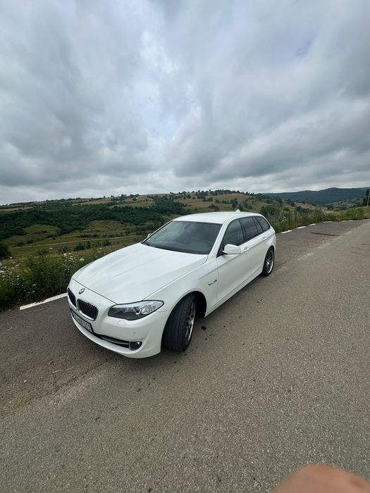 BMW 5 Series 2011 — imagine 4