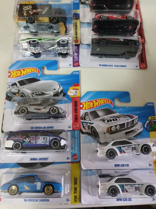 Продаю hot wheels хот вилс хотвилс модельки, машинки